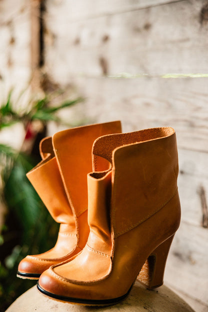 Maison Margiela Fold-Over Leather Ankle Boots — Tan (Archival 2010s, Size 37.5)